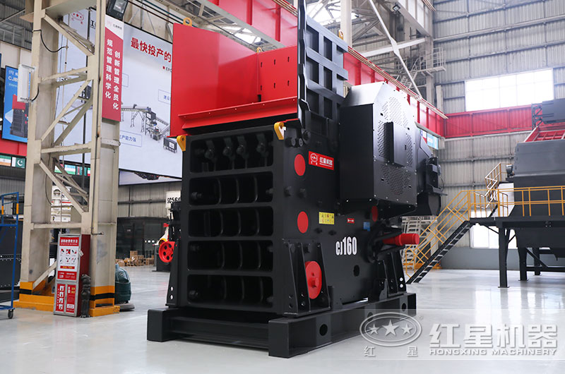 礦石破碎機(jī)多少錢一臺(tái)？大型機(jī)器型號(hào)